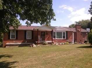 12452 Lovers Ln, Greenfield, OH 45123