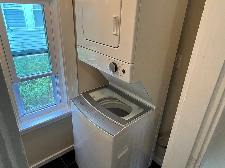 31 Wilson St #1 — Photo 7