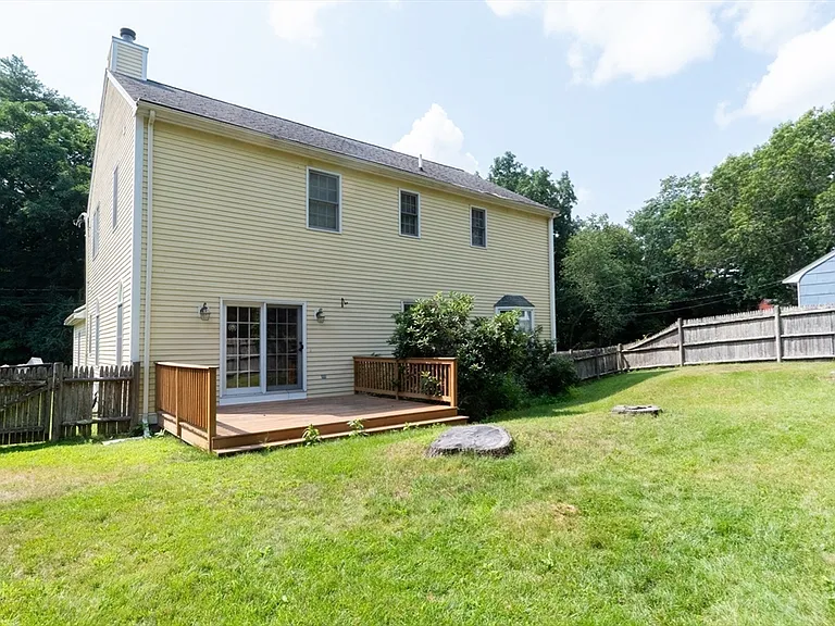 62 Garden St #62 — Photo 13