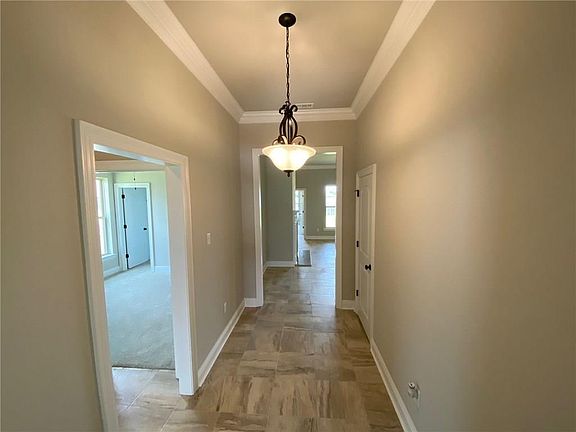 5th image of 2120 Orleans Run Dr