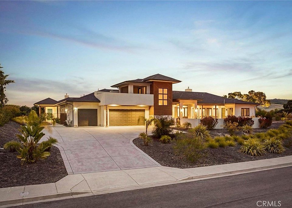 1st image of 849 Castillo Del Mar