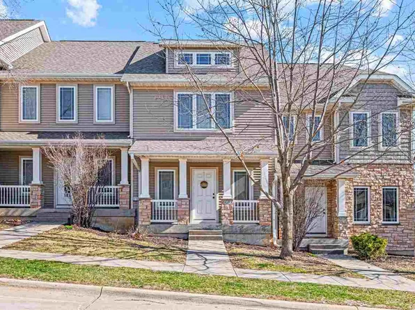 920 Ryan Ct, Iowa City, IA 52246