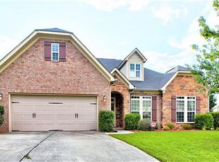 10110 Loch Lomond Dr, Charlotte, NC 28278