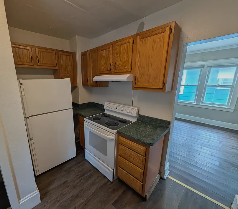 3 bed, 1236 sqft, $1,200 — Photo 4