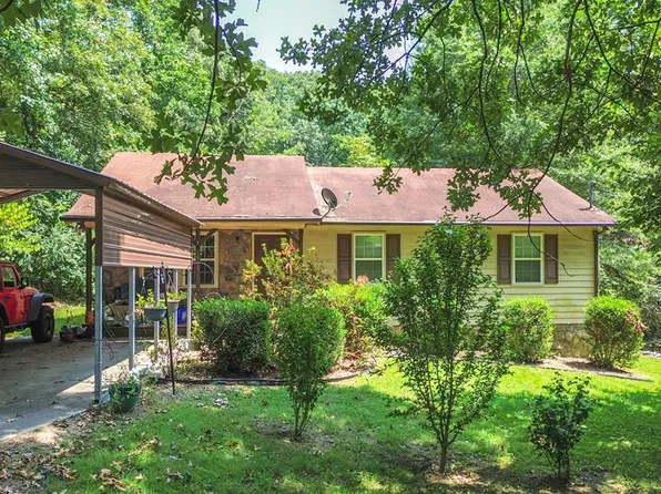 1911 Bobby Dr, Dalton, GA 30720