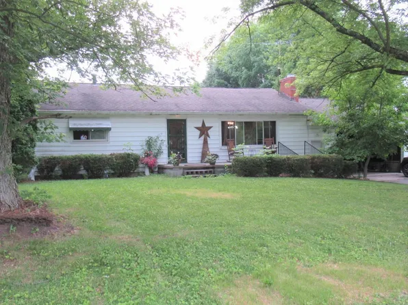 278 Circle Dr, New Vienna, OH 45159