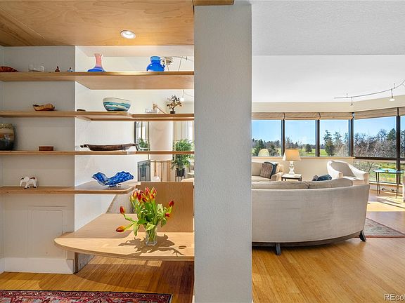 3rd image of 1299 N Gilpin Street #5W