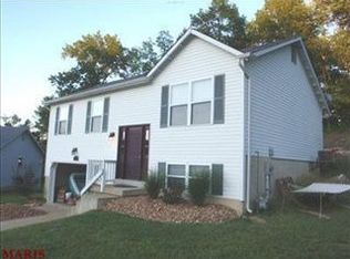 1205 Fenton Ridge Dr, Fenton, MO 63026