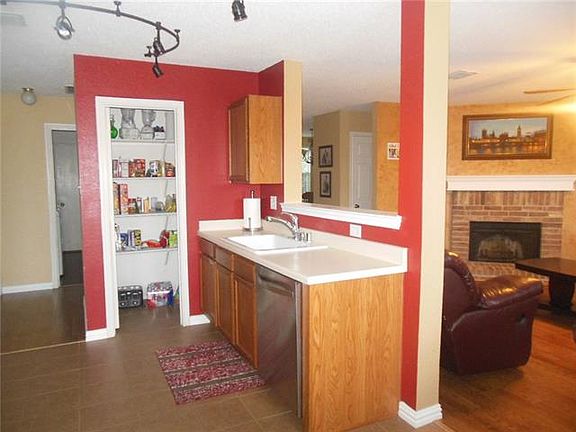 4th image of 5500 Cedar Mountain Dr