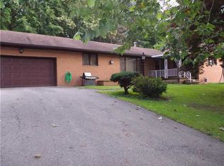 1011 McCleary Ave, New Castle, PA 16101