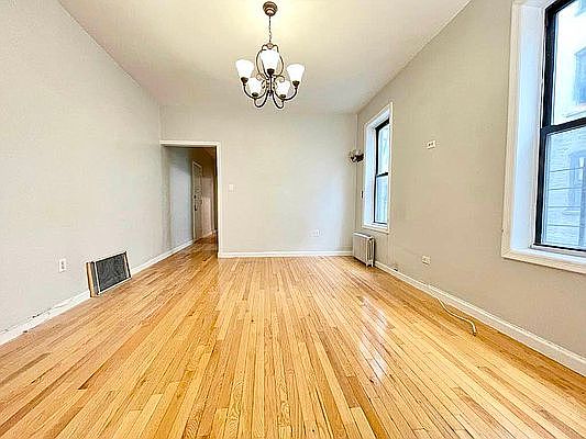 1st image of 148 W 142nd St #33