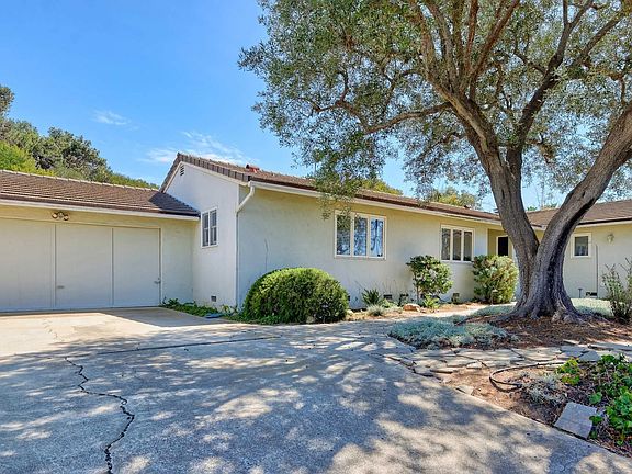 2nd image of 6381 Castejon Dr