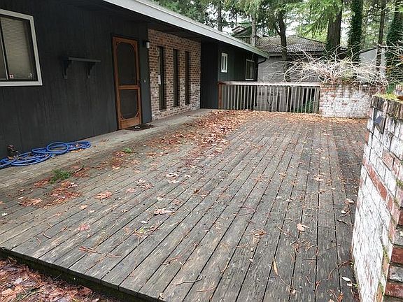 4th image of 4304 SW Hillside Dr