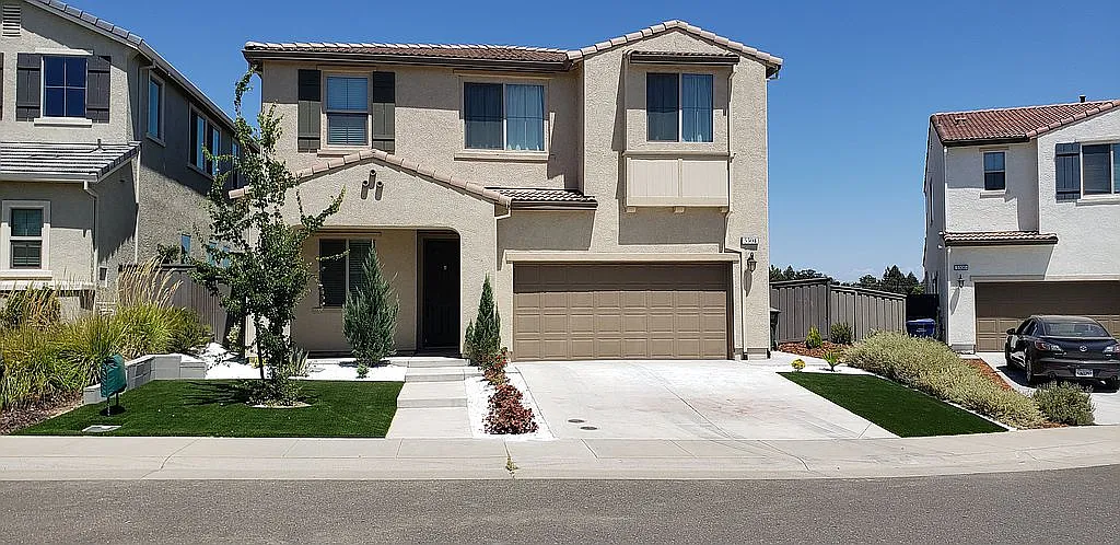 5504 Cannes Way photo 1