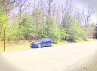 85 Lenape Trail, Long Pond, PA