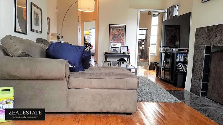 Rented by ZealEstate Group Inc | media 11