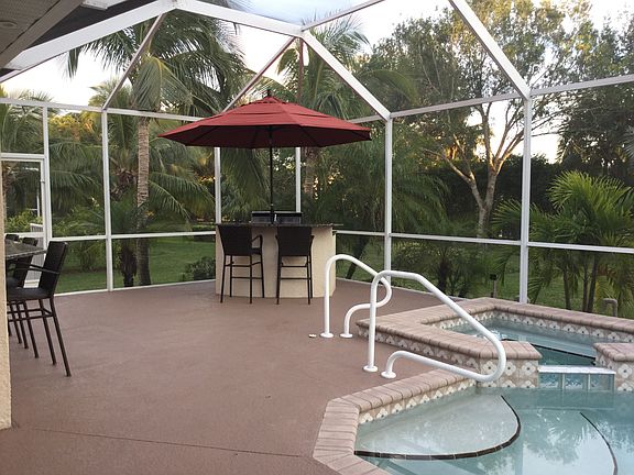 4th image of 8801 King Lear Ct
