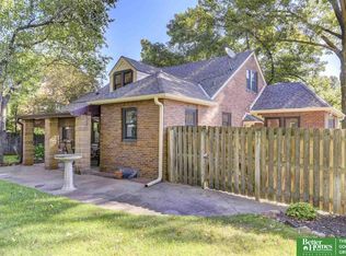 1800 N 52nd St, Omaha, NE 68104 | Zillow