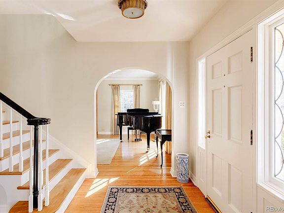 3rd image of 5555 E 17th Avenue Parkway