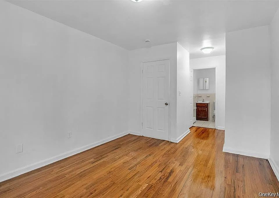 1st image of 1987 Davidson Ave APT 4H