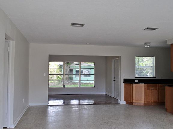 Living Room & Florida Room