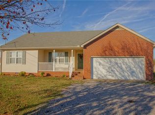 214 Fall Creek Dr, Murfreesboro, TN 37129