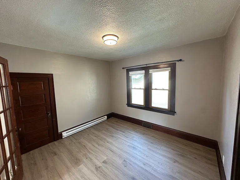 1502 Pine St — Photo 6