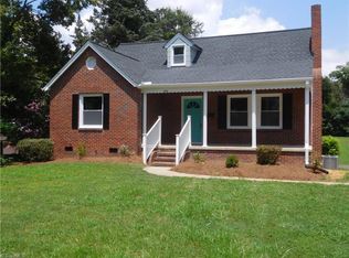 363 Elmwood Dr, Winston Salem, NC 27127