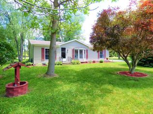 10313 S Arrowhead Dr, Berrien Springs, MI