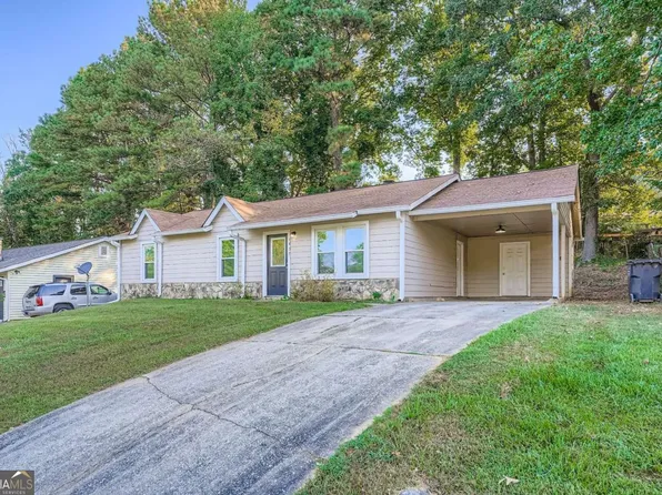 1437 Roman Point Dr, Norcross, GA 30093