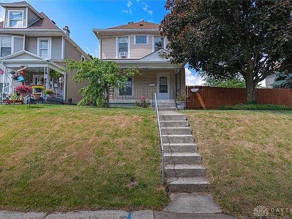 2nd image of 1119 Wyoming St