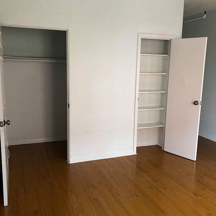 2nd image of 920 S Hobart Blvd APT 110