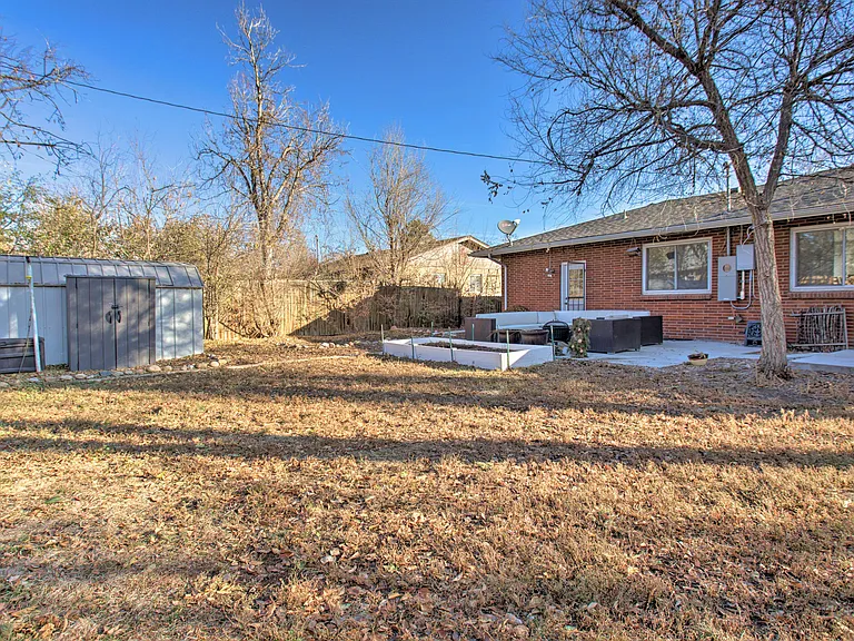 65 S Cody Ct — Photo 17