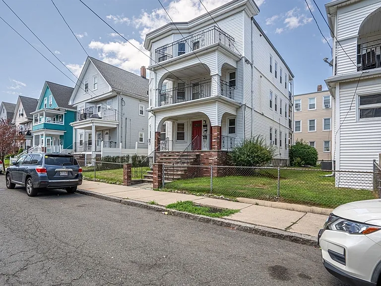 62 Vernal St #3 — Photo 25