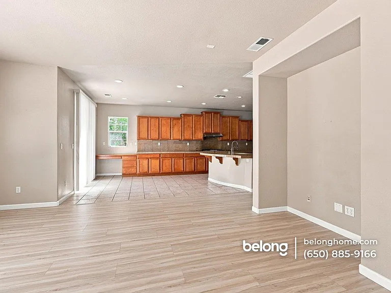 118 E Heritage Dr — Photo 7