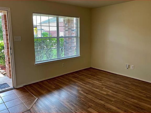 5th image of 7214 Durango Creek Ln
