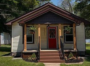231 Washington St, Carlyle, IL 62231