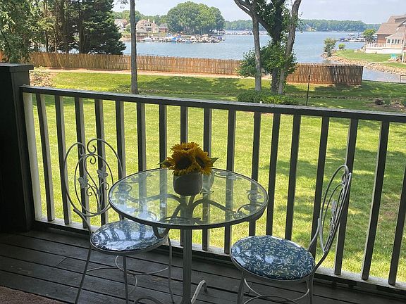 wonderful Lake views from balcony