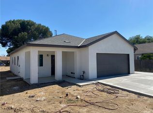 26543 6th St, Highland, CA 92346
