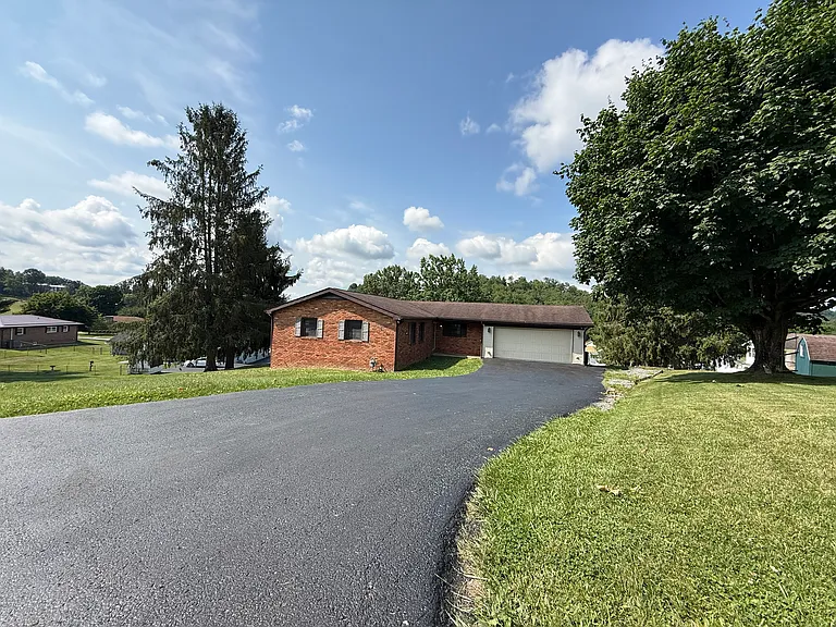 9 Grandview Pl — Photo 38