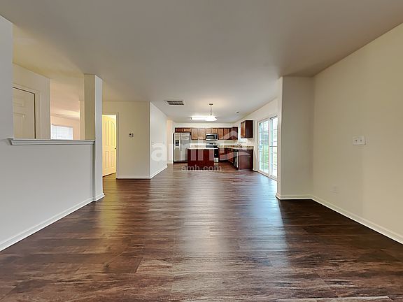 5th image of 1135 Langston Dr