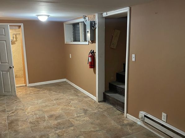 71 Monroe St, Garfield, NJ 07026
