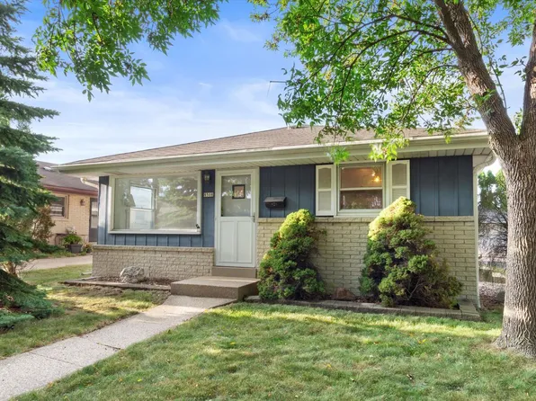8508 West Holt AVENUE, Milwaukee, WI 53227