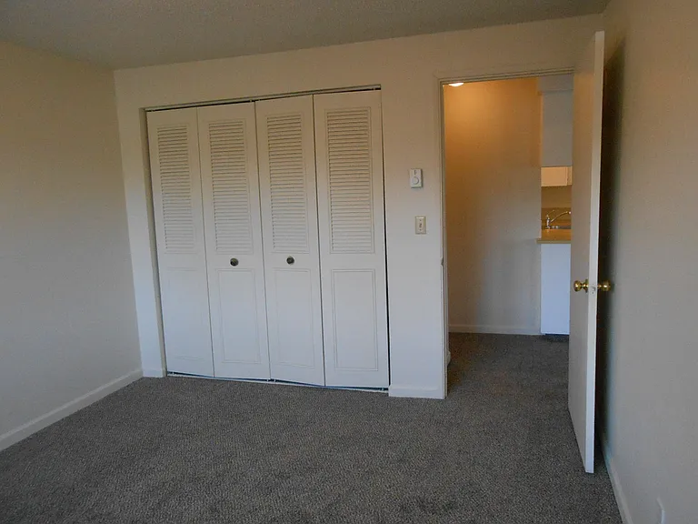 1244 NE 4th St #9 — Photo 13