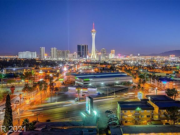 3rd image of 900 S Las Vegas Blvd #909
