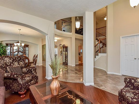 5th image of 2403 Chase Harbor Ln