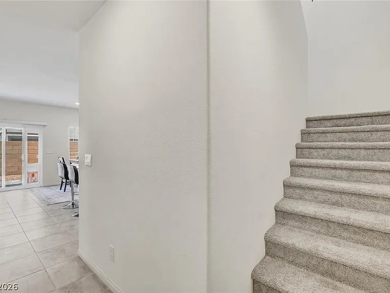498 Canary Song Dr — Photo 13