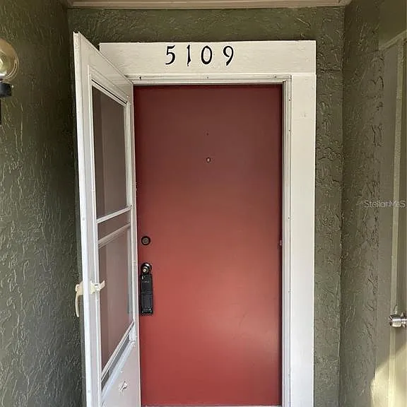 5109 Eaglesmere Dr #11A — Photo 2