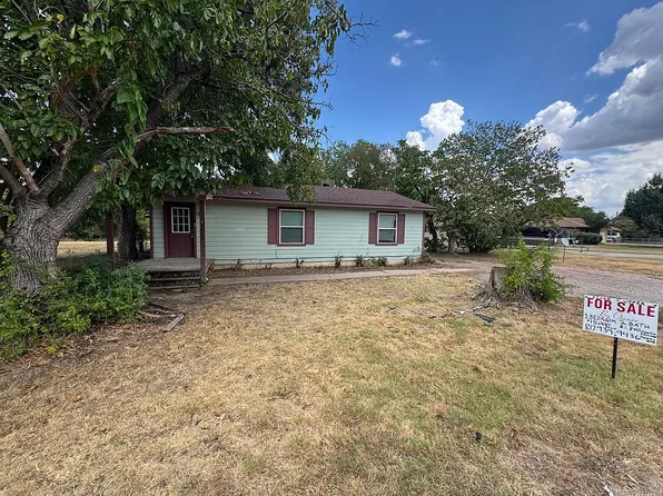 4003 Cherokee Ct, Granbury, TX 76048