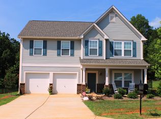 320 Royal Windsor Dr, Midland, NC 28107